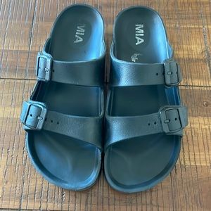 Womens MIA Kiana Platform Footbed Sandals Black Size 8